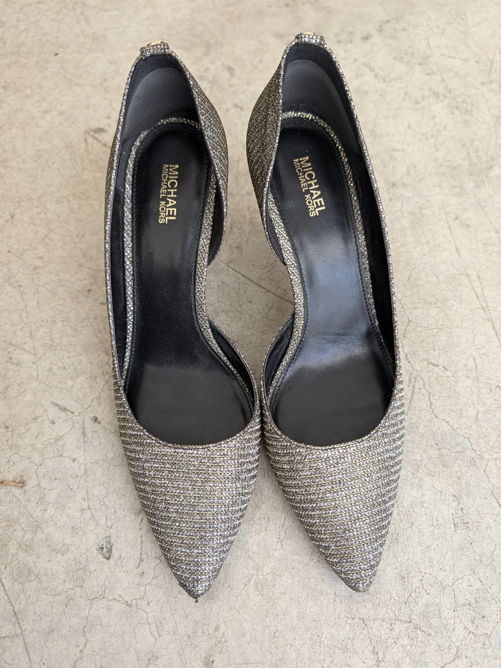 Michael Kors Metallic Pointed Toe Pumps in Silver-Gray